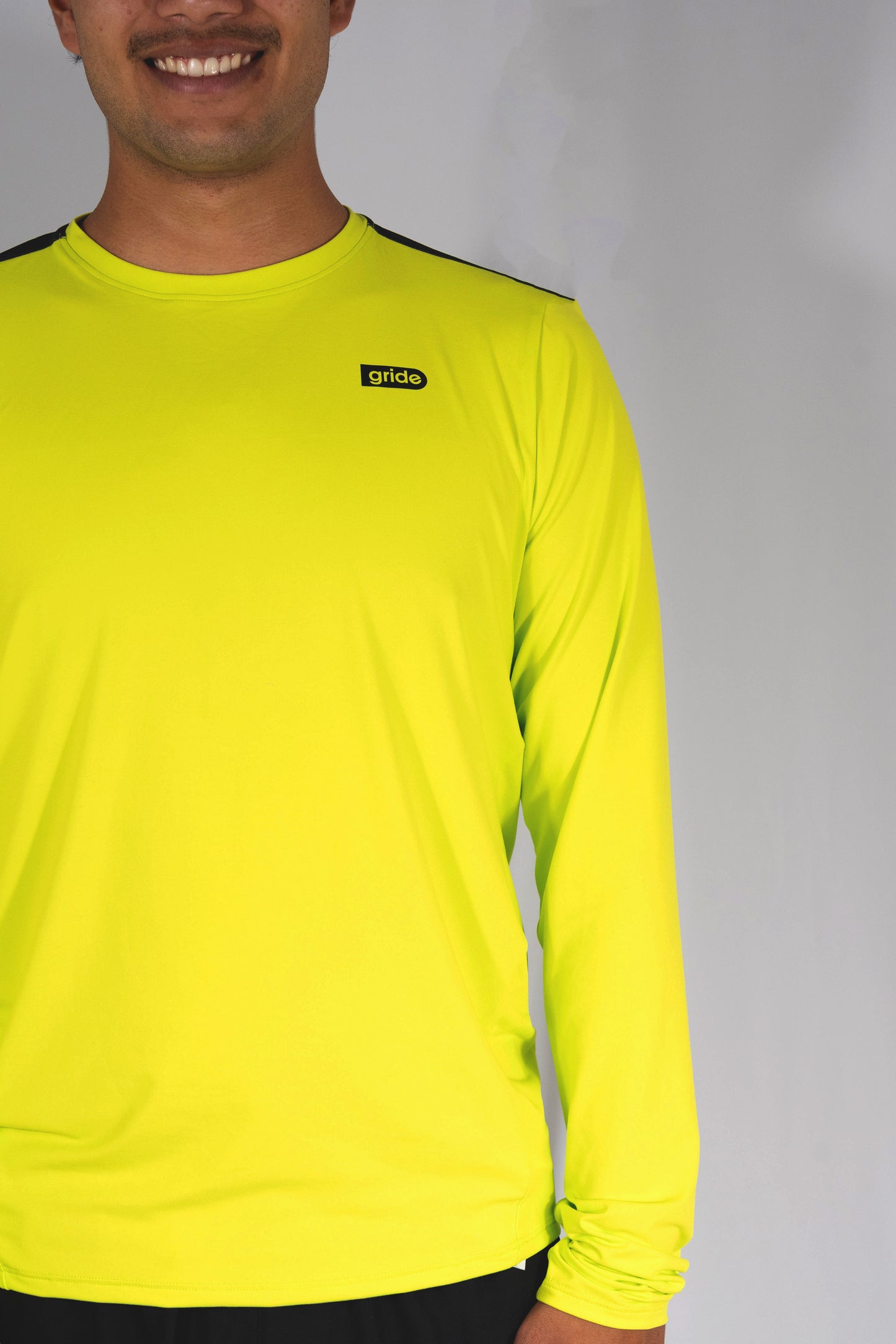 Playera deportiva de manga larga Lime green