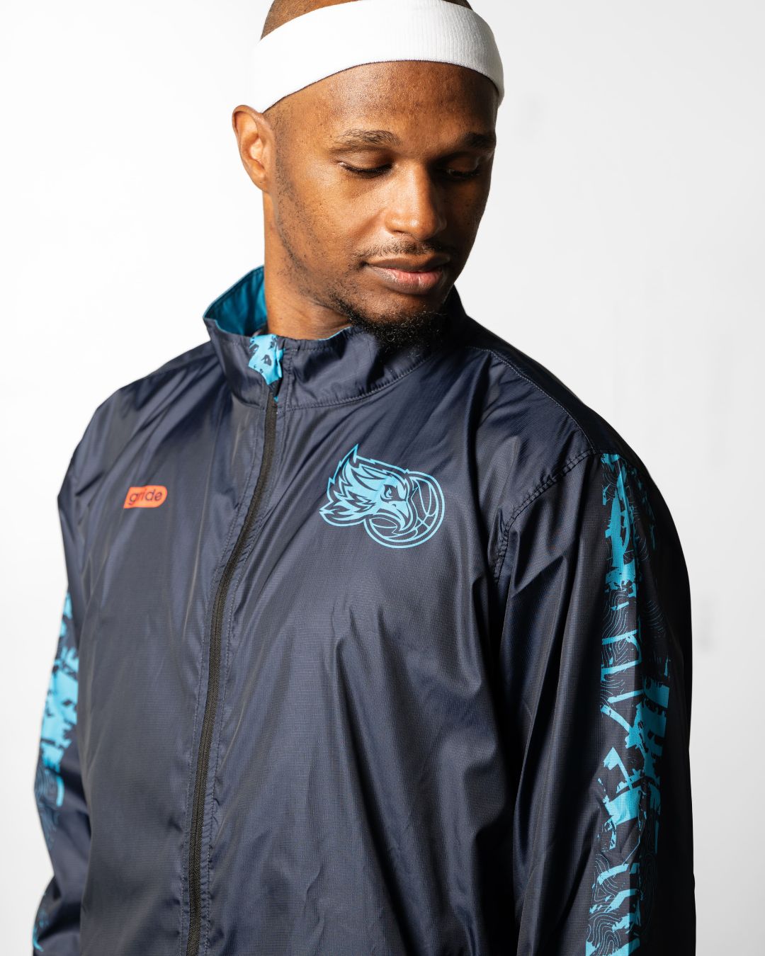 Halcones Rompevientos