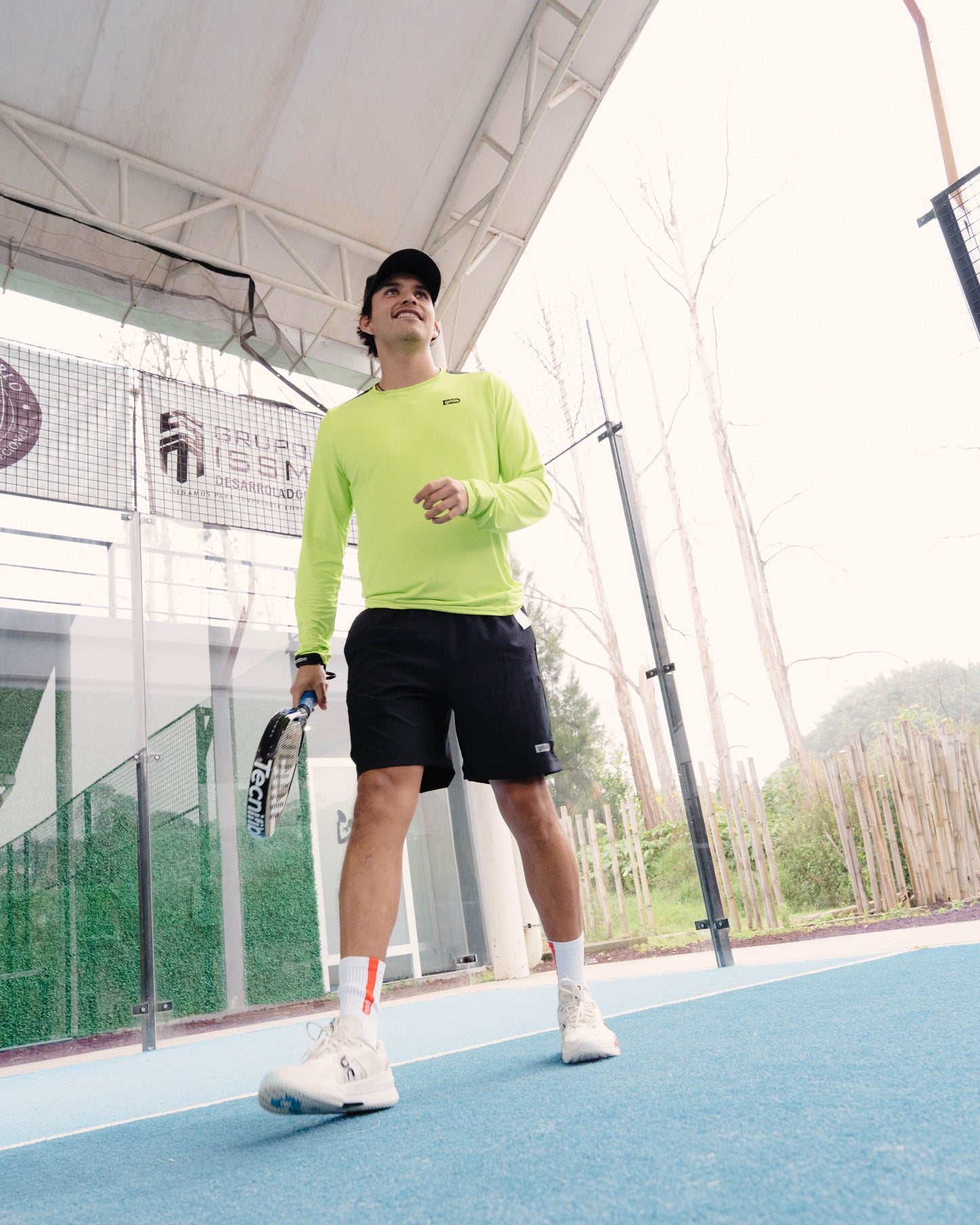 Playera deportiva de manga larga Lime green