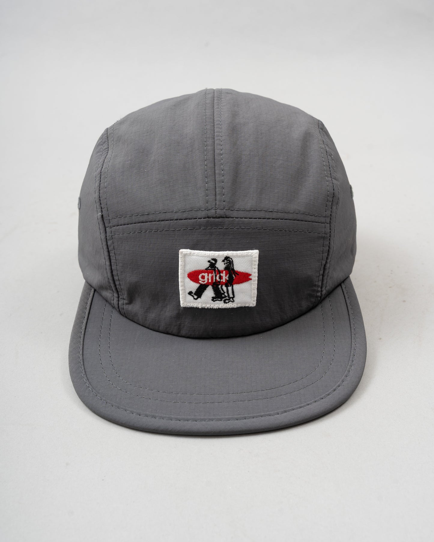 Gorra 5 Paneles Gris