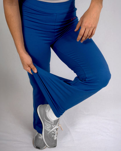 Pants deportivos acampanados Azul